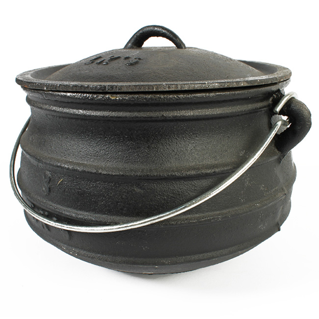 Cast Iron Flat Potjie Pot