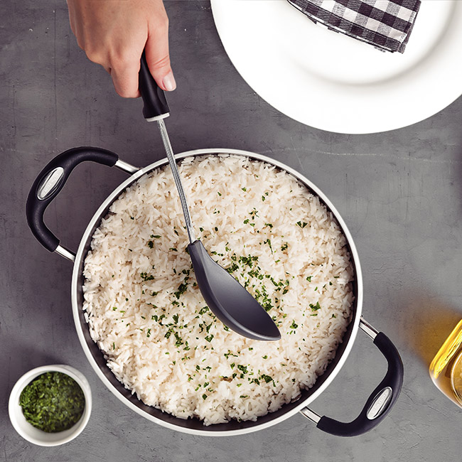 Utilita Solid Spoon - Image 3