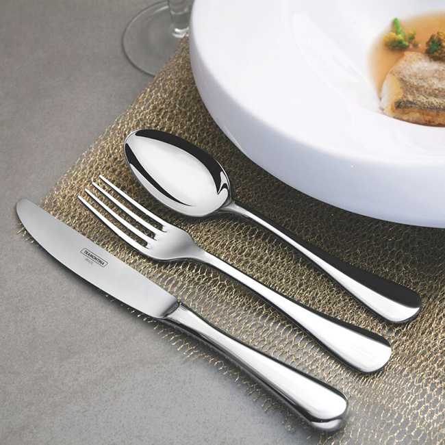 Classic Cake & Snail Fork - Image 2