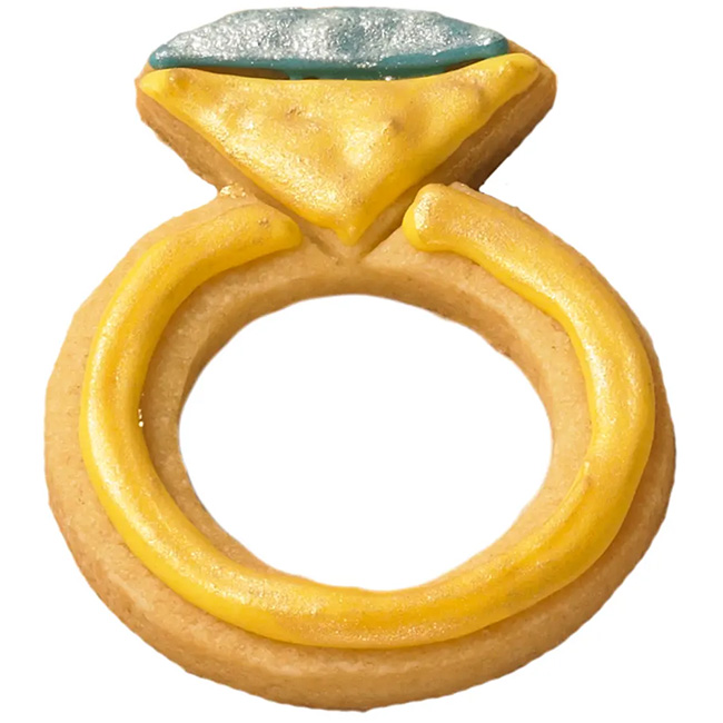 Stainless Steel Diamond Ring Cookie Cutter, 7cm - Image 2