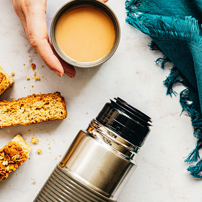 Premium Stainless Steel Insulated Flask, 1L - Image 3