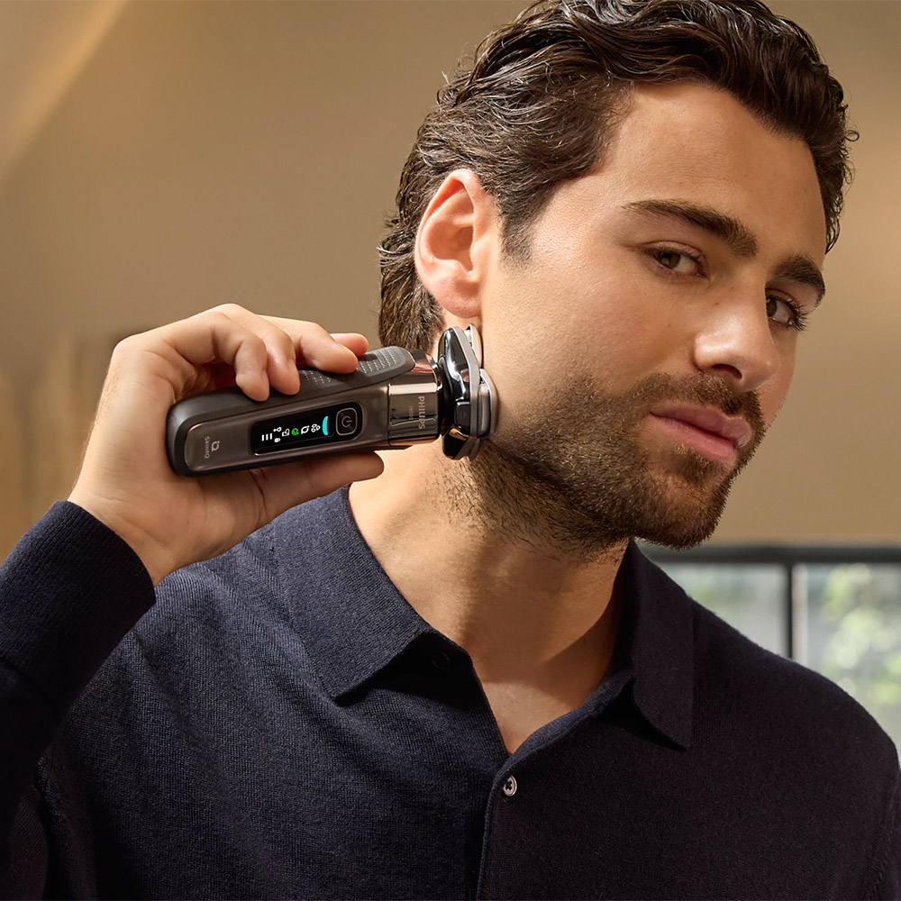 i9000 Cordless Wet & Dry Electric Shaver With SkinIQ - Image 7