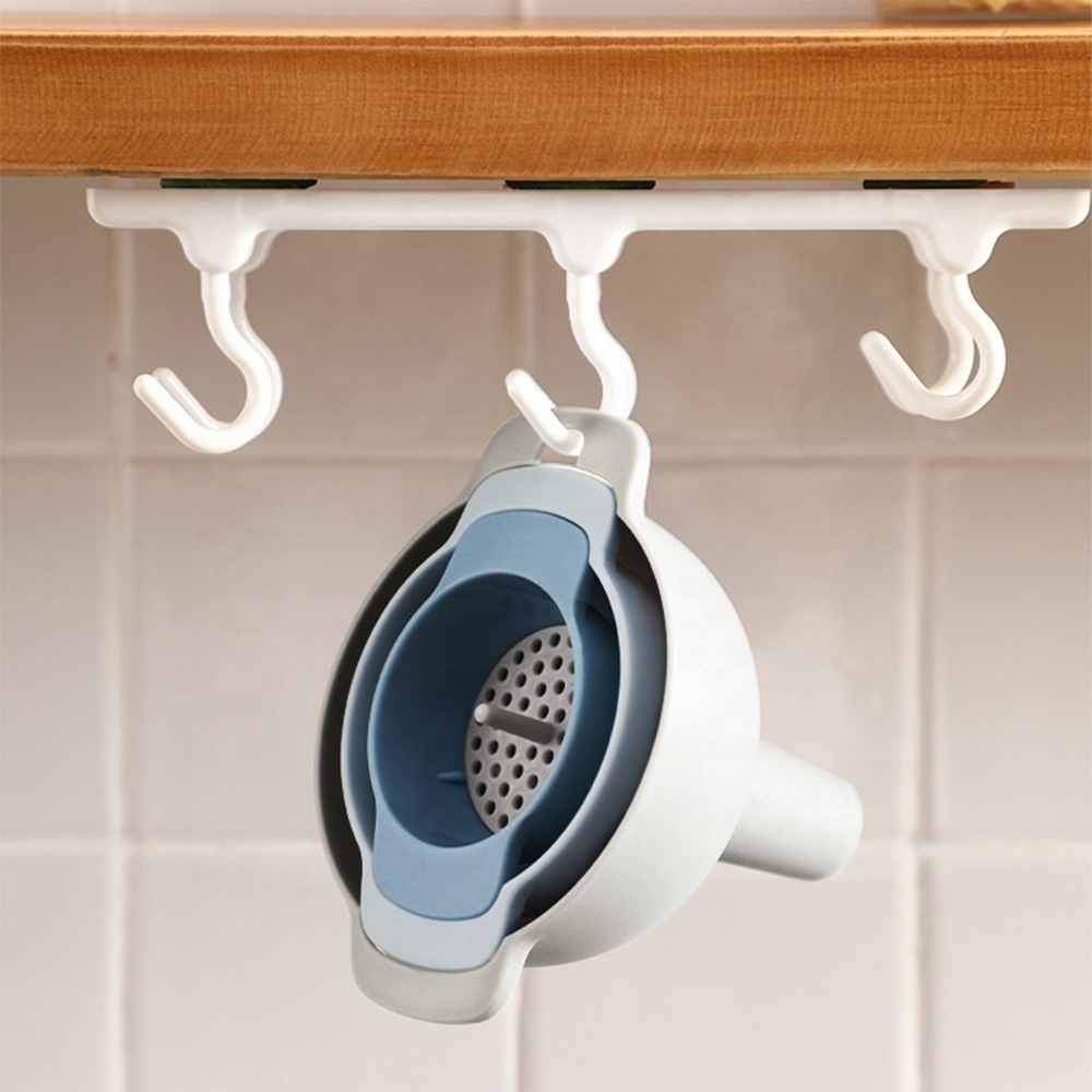 Set Of 4 Nesting Funnels With Strainer - Image 5