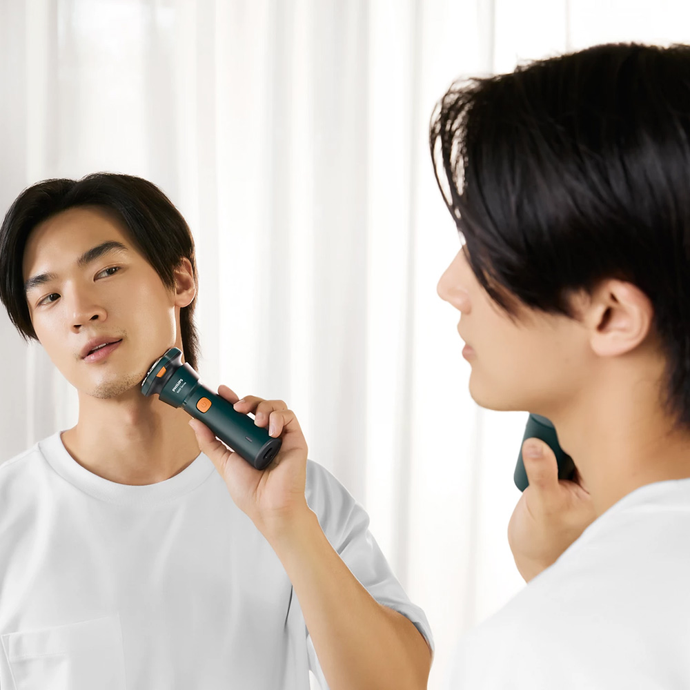 1000 Series Wet & Dry Cordless Shaver - Image 4