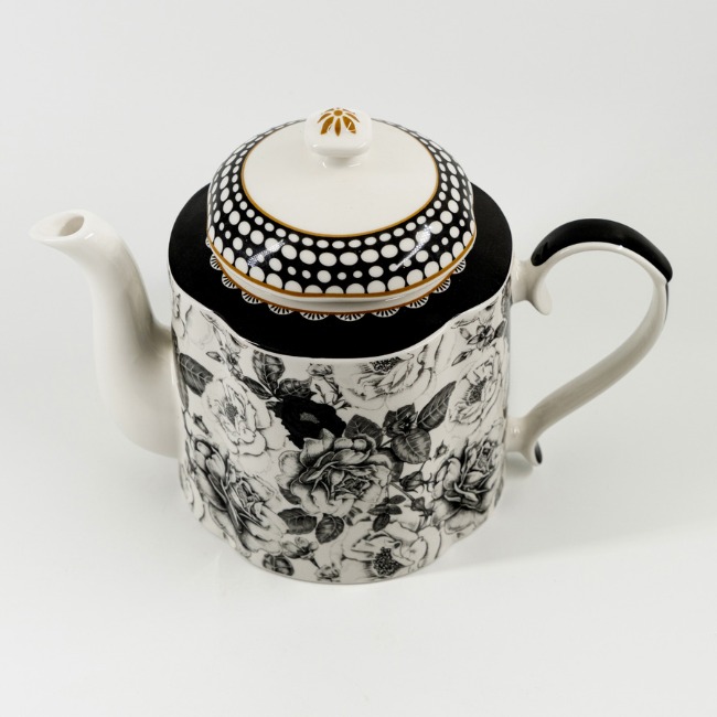 Black Rose Teapot, 1.2L - Image 5